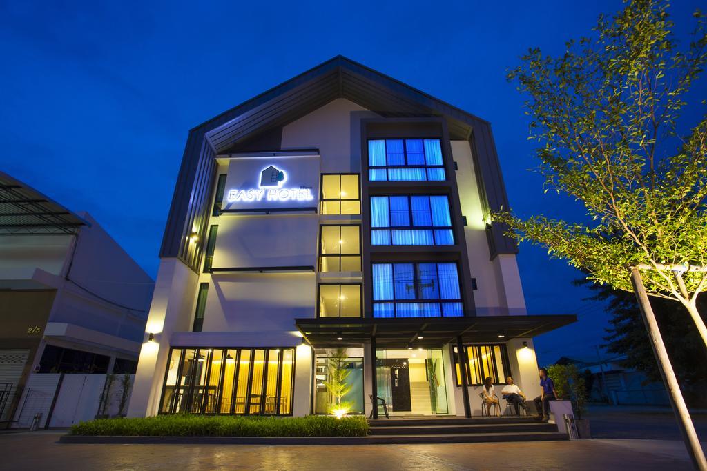 Easy Hotel Lamphun Exterior photo